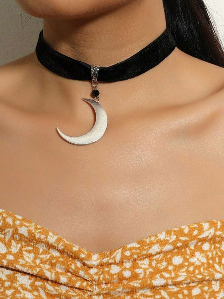 Fashionable Silver Crescent Moon Pendant Necklace, Gothic Punk Style Jewelry Gift - Antique Silver - View 1