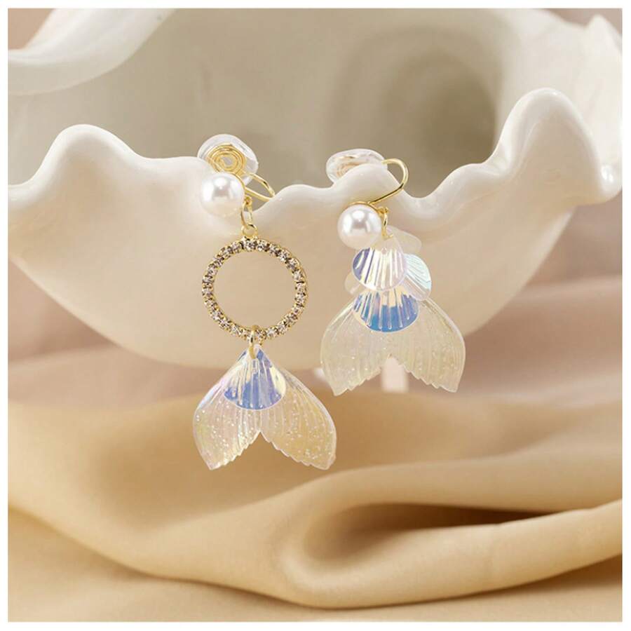 Mermaid Ji Super Fairy Asymmetric Long Earrings Shell Fishtail Colorful Fresh I Mosquito Coil Ear Clip Without Pierced Ears - Kẹp tai hình đuôi cá dài chống muỗi - Xem 1