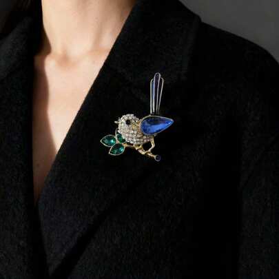 1枚可爱水钻小鸟胸针，时尚配饰，可装饰衣服、包包，日常百搭。