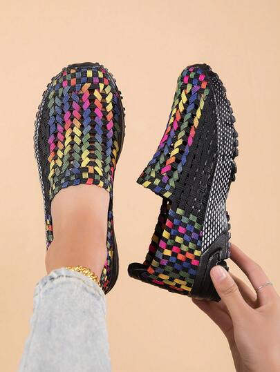 Zapatillas deportivas de estilo boho con bloqueo de color en rombos, cuadros, bordados y diseño de cruce, adecuadas para uso casual, laboral, interior y exterior, para todas las estaciones