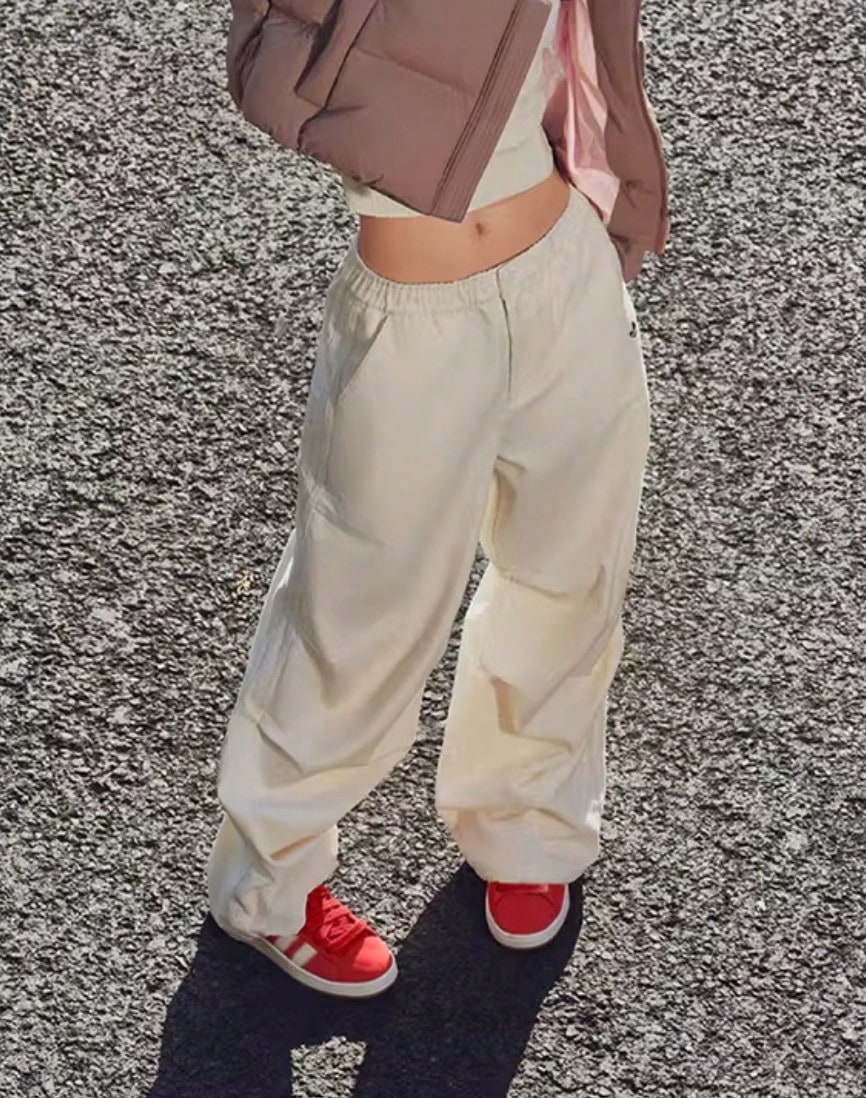 Adidas SAMBA OG Unisex Sneakers, Casual Sneakers. - Red - View 1