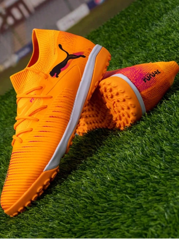 PUMA FUTURE 8 Comfortable And Versatile Soccer Boots, Unisex, Orange And Black - Orange - View 1