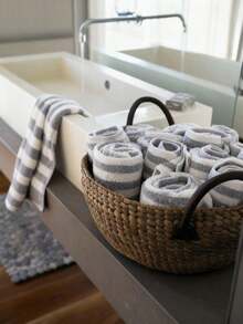 1件套浴巾（多种颜色可选），简约条纹图案，聚酯纤维材质，尺寸：70*140厘米或75*35厘米，或30*30厘米手巾，吸水性强，速干，柔软舒适，适用于浴室、酒店、健身房、旅行、派对、度假、学校、返校季、居家等场合。 - 彩色 - 查看 7