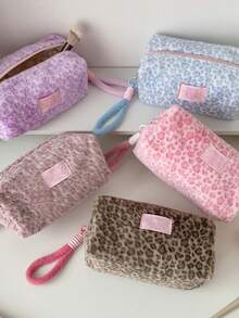 1 PC Girl Leopard Pattern Plush Handheld Makeup Bag, Student Handheld Bag, Portable Skincare Products, Toiletry And Storage Bag - Multicolor - View 6