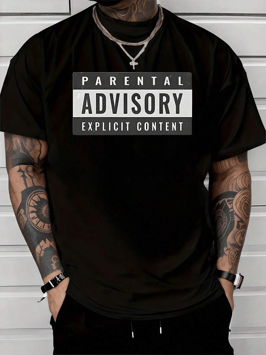 Texto central con letras grandes que advierte sobre contenido explícito inspirado en la etiqueta musical clásica transmitiendo actitud rebelde y moderna ideal para quienes buscan expresar confianza y personalidad audaz en su vestimenta camiseta de hombre casual cómoda para uso diario - Negro - Ver 1