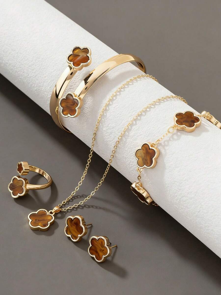 1 Set: 1 Lucky Clover Pendant Necklace, 1 Bracelet, 1 Pair Earrings, 1 Ring, 1 Bangle, Women Jewelry Set - 棕色 - 查看 1