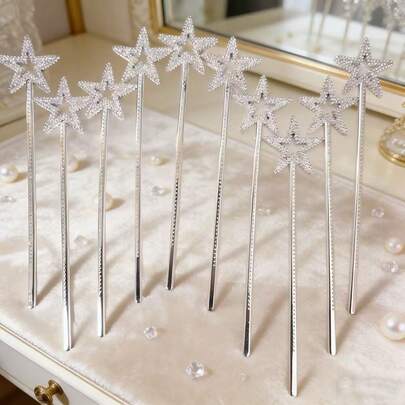 10pcs Shiny Pentagram Wands - Sparkling Role Play Party Decor, With 5-Pointed Hollow Star Glowing Handle, Durable Costume Magical Accessory, Suitable For Stage Performance, Party Decoration, Stage Props, Concert Props, Cosplay Set, Dress Up Set, Role Play, Suitable For Halloween, Christmas, Holiday Gifts