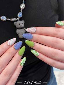 10片手工亚克力美甲贴纸，适合短指甲，杏仁形，绿色、粉色，INS风，豹纹、粉色、鳄鱼纹，可爱美甲，价格实惠，可重复使用，含美甲工具和配件，适合日常通勤、派对和办公场合，夏季送礼佳品 - 彩色 - 查看 4