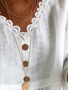 女士休闲V领蕾丝边衬衫 - 涤纶梭织纯色成人衬衫，饰有蕾丝边，常规版型，春夏系列 白色 - 白色 - 查看 4