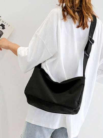 Daily Commuting Large Capacity Versatile Nylon Fabric Casual Simple Solid Color Lightweight Crossbody Bag