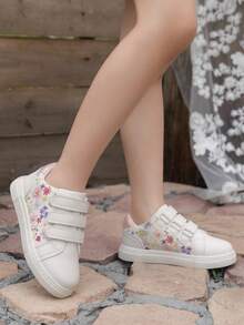 Zapatillas deportivas de moda impresas para niños, de fácil puesta y quitado con , cómodas zapatillas casuales blancas para el campus, diseño minimalista y ligero, zapatos planos para niñas, adecuados para niños de 3 a 14 años, nueva colección primavera/verano, aptos para interior/exterior, actividades casuales, uso diario, festivales, fiestas - Blanco - Ver 2