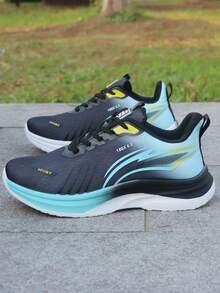 Giày thể thao lưới thoáng khí mùa hè 2026 mới dành cho nam, giày chạy bộ chống trượt, giày du lịch buộc dây thời trang. - Đen và xanh lá cây - Xem 2