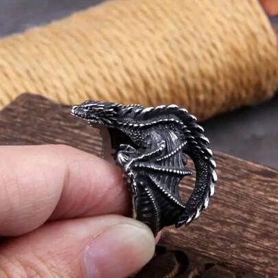 A Huge Copper Dragon Ring With Viking Style Men's Fashion Jewelry As A Gift
