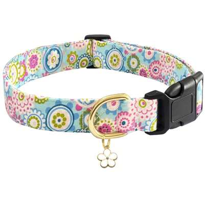 1 chiếc vòng cổ dễ thương cho chó có mặt dây chuyền hình hoa, vòng cổ in hoa thoải mái, có thể điều chỉnh, phù hợp cho chó nhỏ/vừa/lớn, có các màu đỏ, hồng, tím, xanh dương.