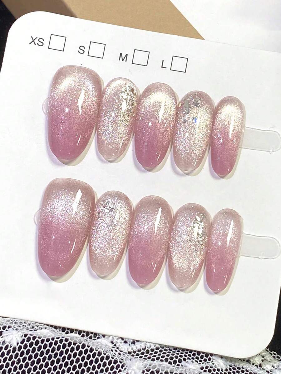 10片纯手工制作的按压式美甲片，中号杏仁形美甲，粉色系，梦幻少女风，粉色渐变猫眼图案，点缀闪亮亮片，温柔简约甜美，适合女性和女孩，春夏秋冬节日派对及日常佩戴。 - 粉色 - 查看 1