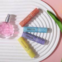 J·FOCUS 可重复灌装香水喷雾器，裂纹图案便携式香水喷雾瓶，底部按压泵设计，防漏设计，方便旅行携带，口袋大小的香水喷雾器，男女皆宜，非常适合外出使用，情人节完美礼物 - 查看 3