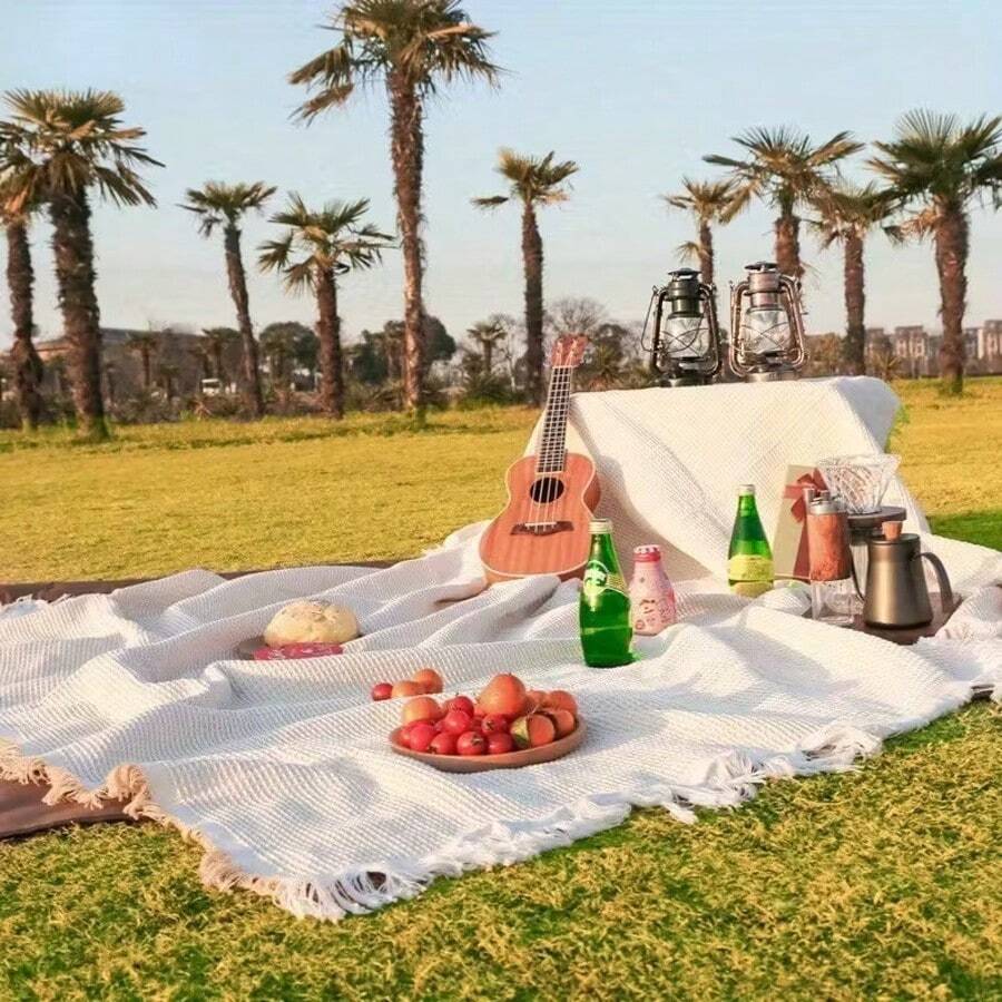 Extra-Large Thick Outdoor Blanket - Heavy-Duty Woven Picnic & Camping Throw Blanket, Fringe Edging - Machine Washable - Ideal For Gardens, Beaches, Picnic Blankets, Camping Gear, And More - 米色 - 查看 1