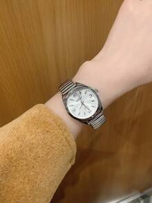 1件金色圆形表盘手表，时尚优雅石英机芯腕表，适合日常佩戴/派对/送礼 - 銀色 - 查看 3