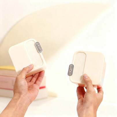 多功能塑料午餐盒，带盖，便携式便当盒，防漏水果沙拉食品储存容器，厨房冰箱保鲜盒，可用洗碗机和微波炉加热，适合学生和成人居家、学校、宿舍、办公室、户外露营、野餐、旅行、返校等场合使用。