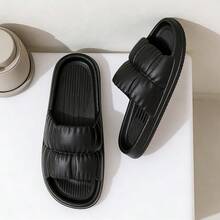 Zapatillas para el hogar de las mujeres Zapatillas con suela acolchada para mujer, perfectas para usar en casa. Sandalias de verano de nuevo estilo para parejas. Ideales para el baño, con suela gruesa y antideslizante. Ideales para usar en interiores. - Negro - Ver 4