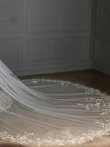 1件复古宫廷风格教堂式蕾丝婚纱头纱，3米*3米，白色，适合新娘、婚礼摄影配饰、订婚仪式、店铺展示，附赠发梳 - 彩色 - 查看 8