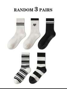 3 Paar/4 Paar Damen Schwarz & Weiß Serie atmungsaktive rutschfeste Yoga Socken, Einheitsgröße, neutrale Silikon Streifen rutschfeste Bootsocken mit Herz Stickerei, feuchtigkeitsableitende Sportssocken geeignet für Pilates, Ballett, Fitness, gestreifte und einfarbige rutschfeste Socken geeignet für Fitness Zuhause und Studio Nutzung - Verschiedenfarbig - Übersicht 16