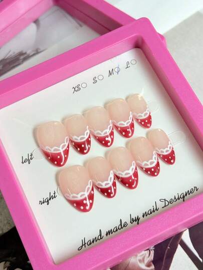 10 piezas de uñas postizas ovaladas medianas con base traslúcida rosa nude y borde francés burdeos, con adornos de encaje blanco y lunares, diseño de estilo retro dulce 100% hecho a mano. Incluye 1 pieza de pegamento de gelatina, 1 pieza de palito, 1 pieza de lima de uñas y 1 pieza de estuche para guardar uñas postizas, para uso diario o de fiesta de mujeres.