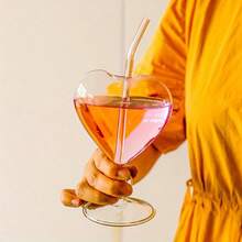 Ly cocktail pha lê hình trái tim thanh lịch, lãng mạn kèm ống hút cùng màu - Hoàn hảo cho Martini, rượu vang, nước ép và whisky - Phụ kiện quầy bar tại nhà lý tưởng và quà tặng cho các bữa tiệc. - trắng - Xem 12