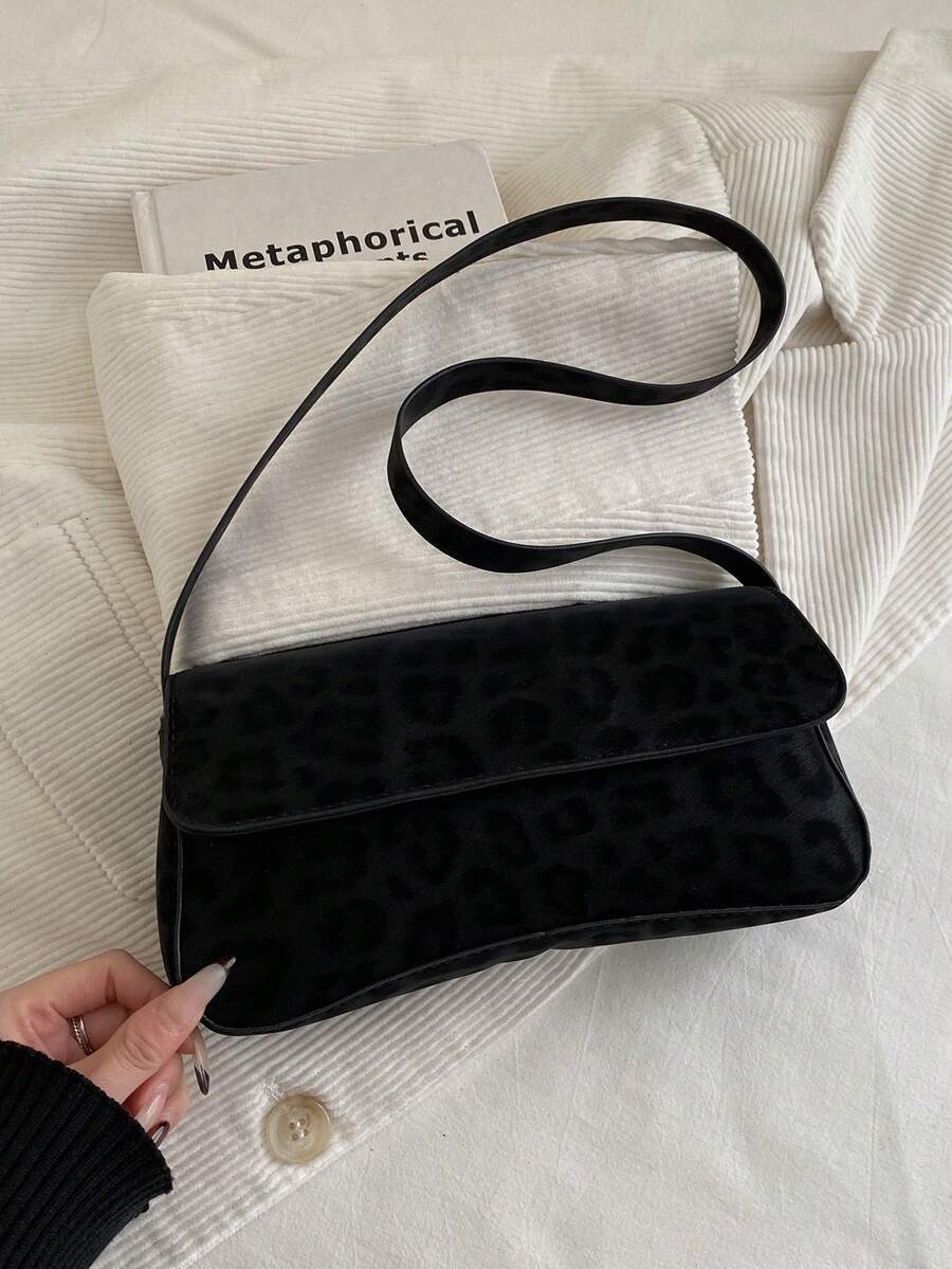 Elegant Black Velvet Shoulder Bag – Timeless Retro Design, Soft Texture, Perfect For Evening Events, Parties, And Sophisticated Daily Outfits - Black - View 1