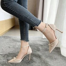 Zapatos de tacón para mujer Zapatos de tacón de aguja con punta cerrada, adorno de perlas y delicado cierre con broche de lazo. Elegantes zapatos de novia con un aire de cuento de hadas. - Albaricoque - Ver 10