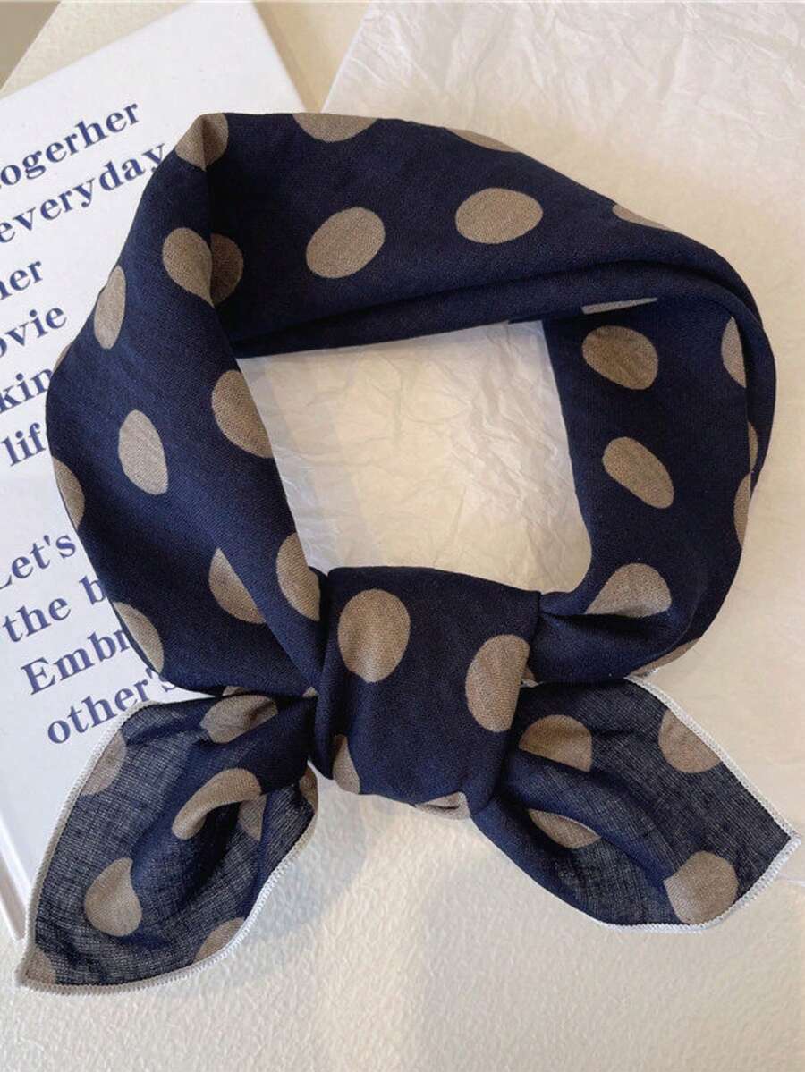 Foulard en soie à pois bleu marine, petit foulard carré polyvalent à la mode et doux pour la peau, cache-cou décoratif - Bleu marine - Voir 1