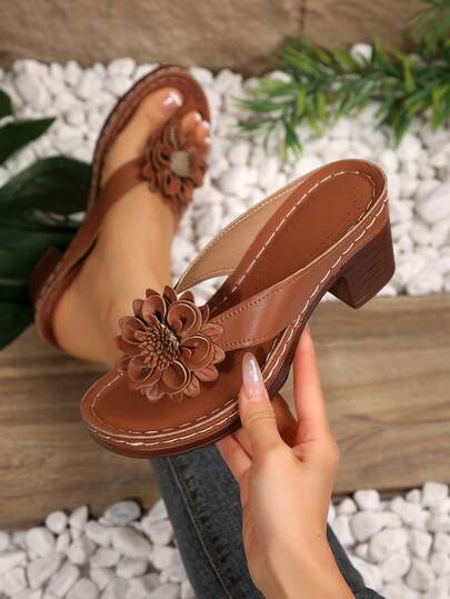 Nuevas sandalias de dedo tipo chanclas con tacón grueso, elegantes, cómodas y versátiles, de estilo floral, ligeras y duraderas para mujer