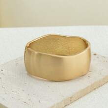 4pcs/1pc Punk Style Matte Wide Spring Clasp Bracelet, Asymmetric Metal Bracelet Design, Women Daily Party Accessory, Fashion Jewelry, Best Friend Gift - Gold - View 8