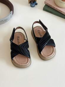 Infant Casual Hook And Loop Flat Sandals, Unisex - Black - View 3