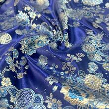 1 cuộn vải Jacquard chất lượng cao, màu xanh dương với họa tiết hoa tinh tế và bề mặt bóng mượt, thích hợp cho may vá, trang trí nhà cửa, trang trí tiệc và các sản phẩm thủ công DIY. Chiều rộng: 29,5 inch, Trọng lượng: 130 g/m² - Vải Jacquard - Xem 7