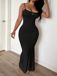 LovelyWholesale Women's Adjustable Strap Solid Color Fitted Long Dress, Summer Fashion - Black - View 2