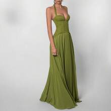 Sexy Neck Halter Low Neck Waist Pleated Suspender Dress - màu xanh lá - Xem 2