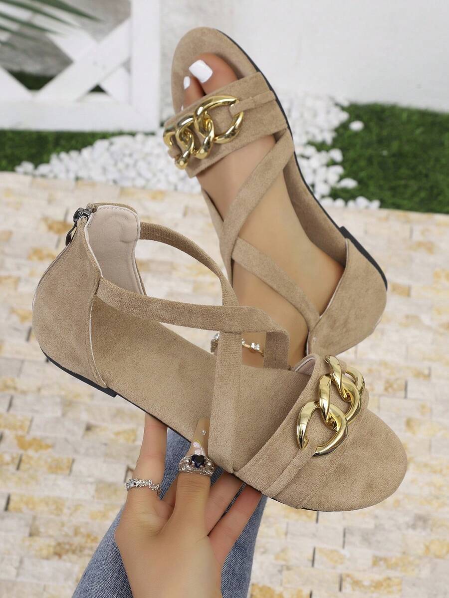 Sandales plates noires à effet daim croisées pour femmes, avec chaîne décorative, bout ouvert, fermeture éclair arrière, chaussures respirantes pour tenues de fête & quotidiennes d'été - Kaki - Voir 1