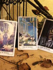 原创“寂静荒芜”塔罗牌，空灵唯美，浪漫疗愈，适用于节日、婚礼、音乐节、圣诞节、情人节、愚人节等场合，带来轻松愉悦的游戏体验。 - 1pcs - 查看 6