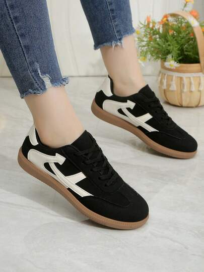 1 Pair Women's Outdoor Casual Sports Shoes, Metal Buckle Decor, Faux Leather Material, Lace-Up Design, Comfortable & Fashionable, 2025 Autumn New Arrival