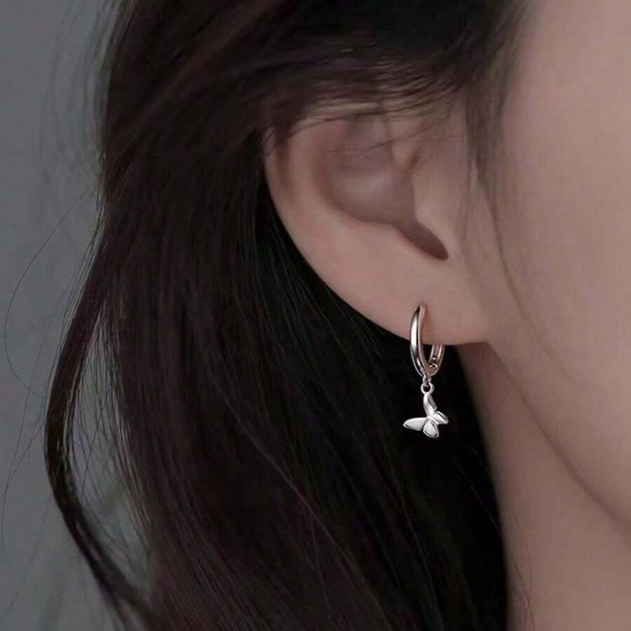 Delicate Butterfly Pendant Small Hoop Earrings, Minimalist Style Accent, Suitable For Daily And Party Wear
