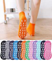 1 Paio di Maschera Idratante per i Piedi, Adatta per Cura di Piedi Secchi e Screpolati, Calzini Riscaldanti per Talloni e Gambe in Gel, Calzini Idratanti e Lenitivi in Silicone, Calzini Elastici ad Alta Compressione, Calzini Riutilizzabili all'Aloe Vera, Calzini SPA da Notte, Calzini con Tallone Anti-Scivolo, per Pelle Secca e Piedi Ruvidi di Donne e Uomini, Cura dei Piedi a Casa, Utilizzabili con i Vostri Lozioni e Creme Preferite, Adatti come Regalo per la Festa della Mamma, la Stagione dei Matrimoni, il Natale - Multicolore - Visualizzare 7