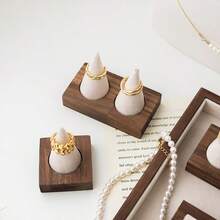 胡桃木黑色和米色戒指展示架，高端珠宝戒指展示架，珠宝店展示架，摄影道具 - 彩色 - 查看 9