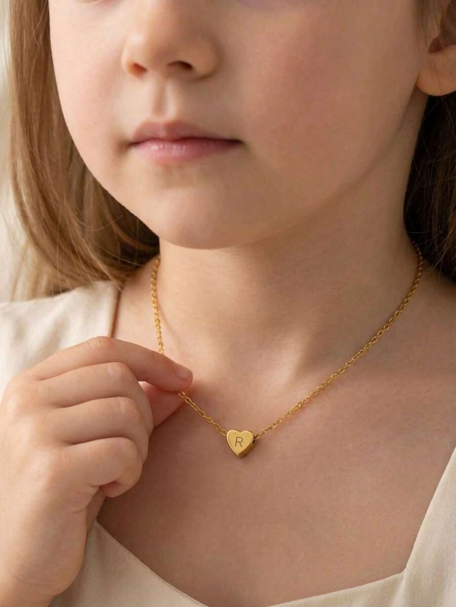 1 pieza Collar con colgante de letra en forma de corazón dorado elegante y delicado, adecuado para decoración de fiestas, regalo para familiares y amigos, accesorio de joyería - Dorado - Ver 1