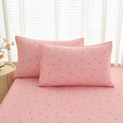 2 件装粉色条纹心形图案枕套及装饰枕套，适用于床铺