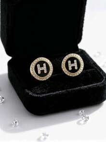 1 Pair H-Letter Round Stud Earrings, Fashionable Minimalist Elegant, Suitable For Women's Daily Wear - H Letter Earrings - View 6