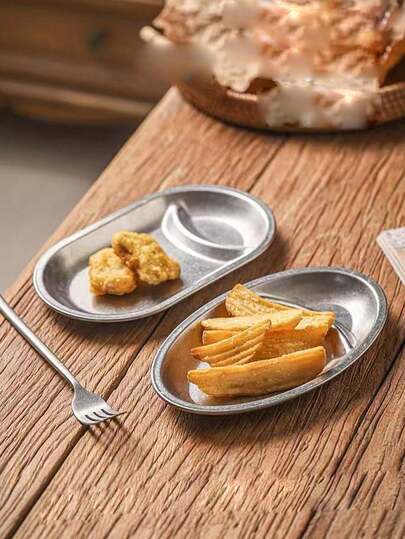 1pc Retro Stainless Steel Snack Plate, Divided Dish For Fried Chicken, Fries, Bar, KTV, Distressed Dipping Sauce Tray