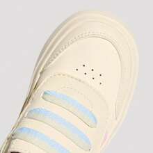 Adidas 女童 PARK ST AC C 休闲低帮运动鞋 KI4109 - 藍白色 - 查看 5