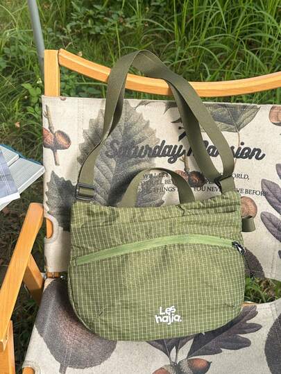 1个格子尼龙手提包，时尚单肩包，男士斜挎包，适合日常使用