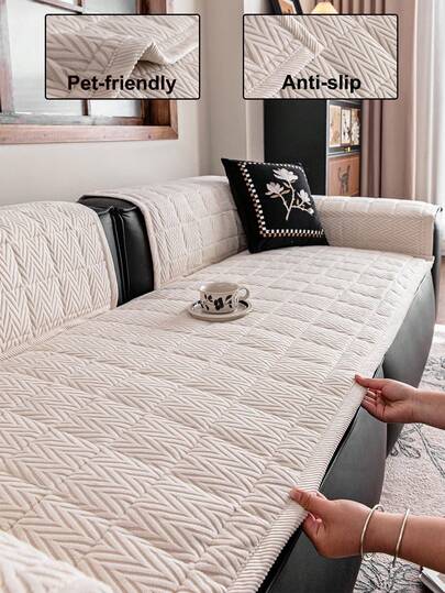 1pc Thick Plush Sofa Cover, Brown Warm Soft Comfortable Material, Pet Friendly Non-Slip Dirt-Resistant, Holiday Decor Sofa Protector, Suitable For 1/2/3/4 Seater Sofa Armrest Cover Backrest Cover, Autumn Decor, Room Decor, Back To School, School Supplies